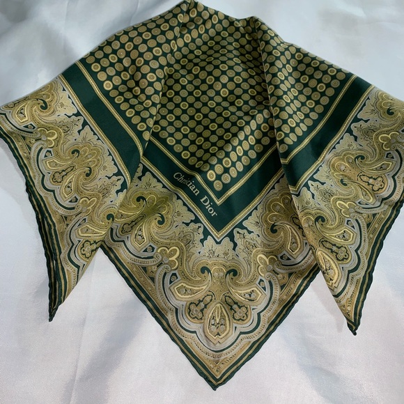 authentic CHRISTIAN DIOR hand rolled silk GAVROCHE - Picture 4 of 6